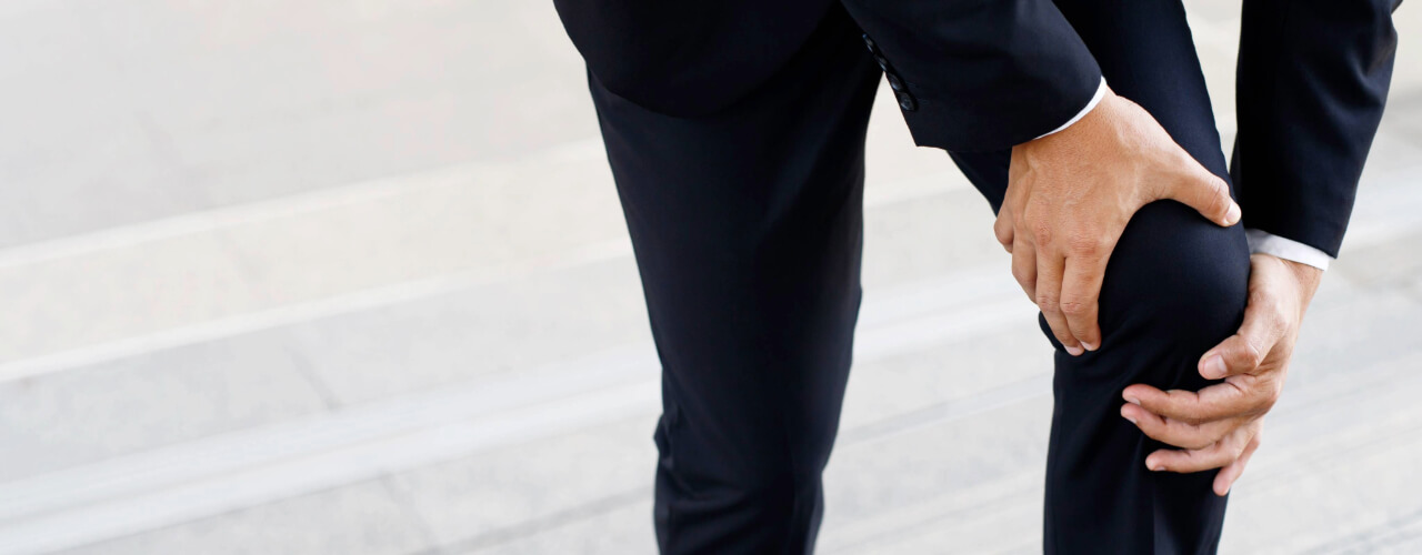 Non-Surgical Relief for Knee Pain: How Physiotherapy Can Help