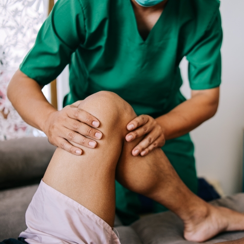 hip-and-knee-pain-relief-Mt-Lehman-Physiotherapy-Clinic-Abbotsford-BC